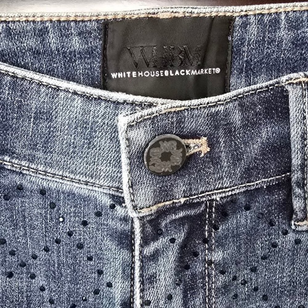WHBM Doce Antique Embellished Limited Edition Jeans Curvy Midrise Sz 4 Short NWT - Picture 2 of 6